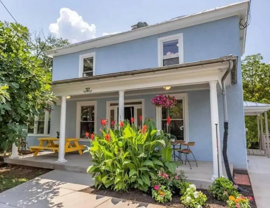 Belmontbnb*Modern*Luxury*Near Uva/Wineries*Walk2Dt-1