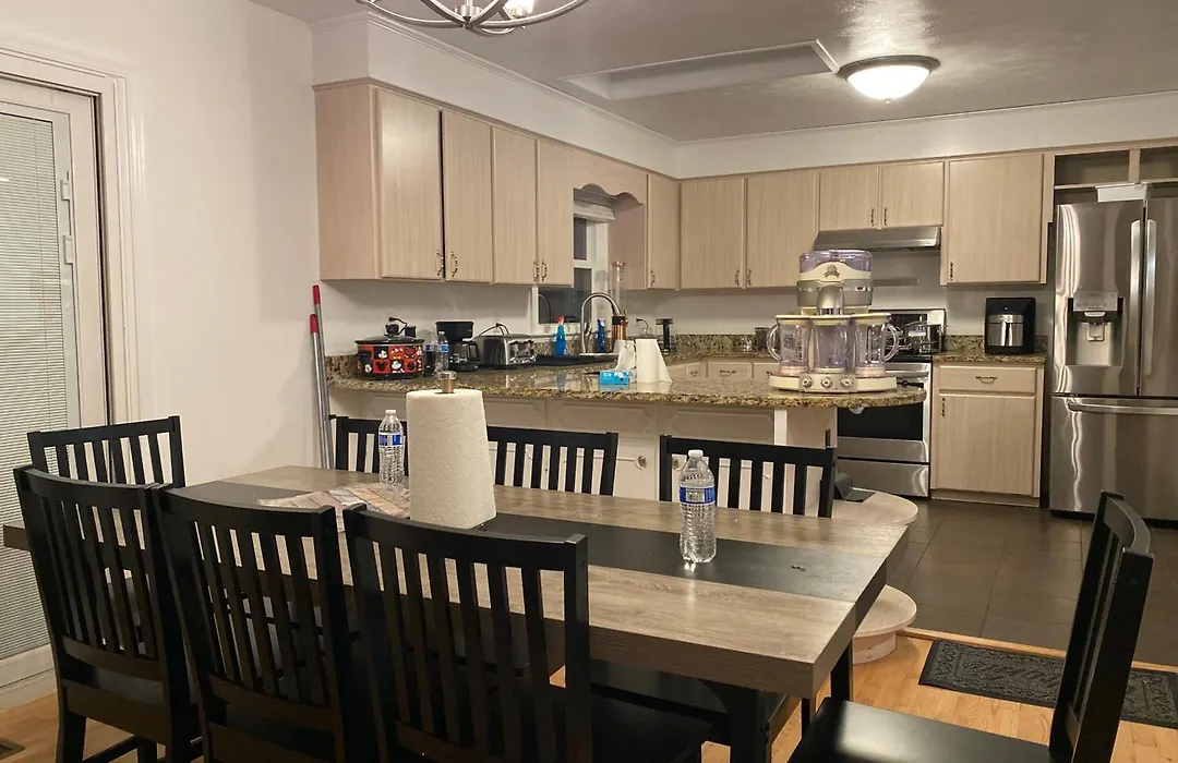 Guest House For Group Of 8 People-1