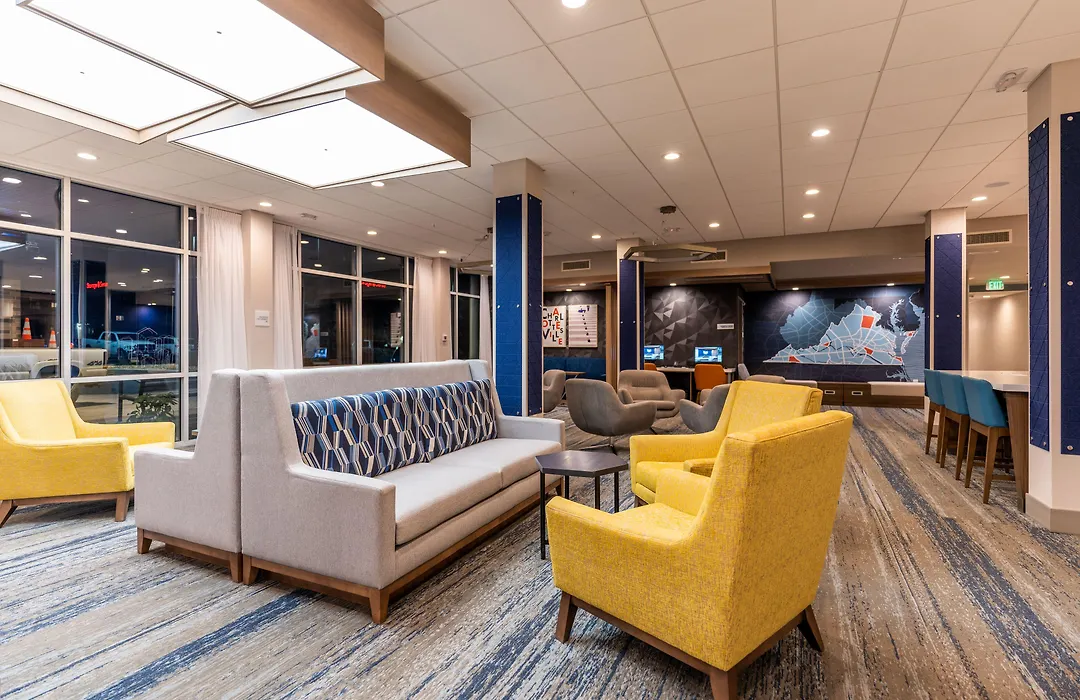 Holiday Inn Express & Suites Charlottesville By Ihg-1