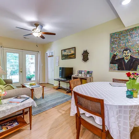 Charming Charlottesville Apt W/ Outdoor Space!-2