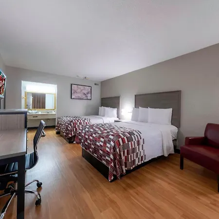 Red Roof Inn Charlottesville-3